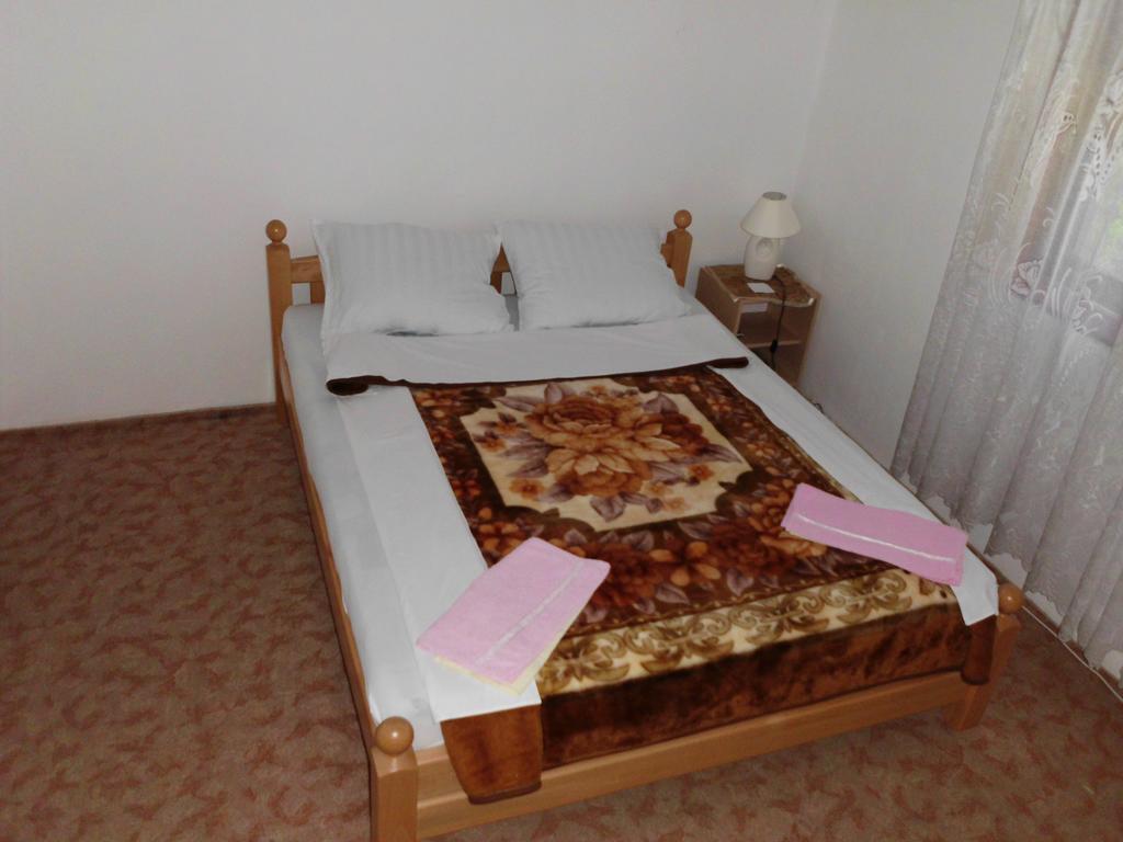Guest House Krga Korenica Dış mekan fotoğraf