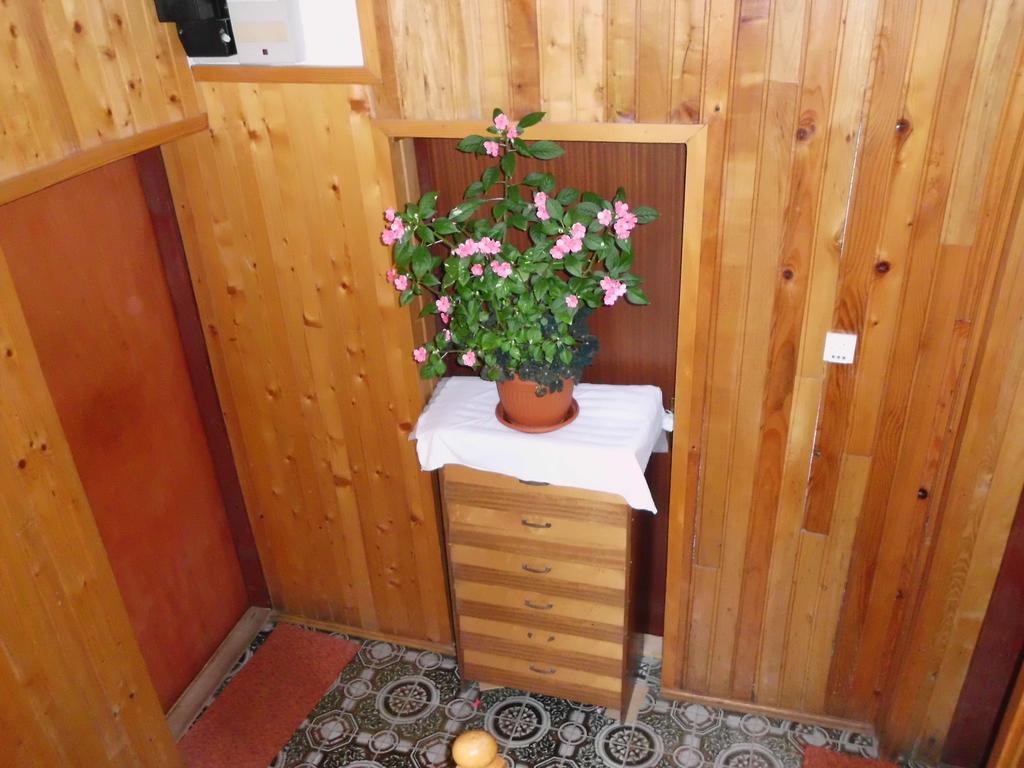Guest House Krga Korenica Dış mekan fotoğraf